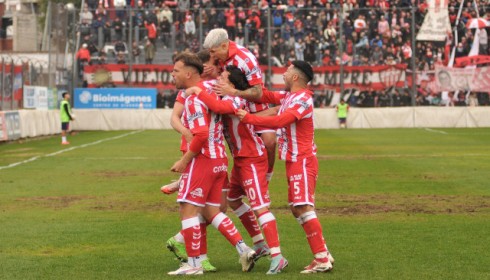 Talleres visita a Estudiantes