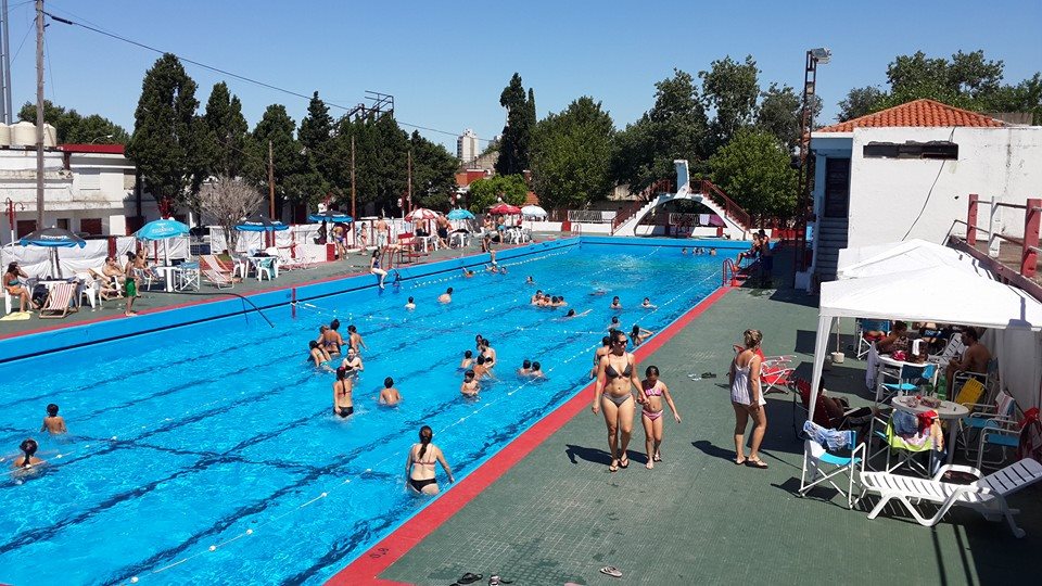 HOY! ¡TEMPORADA DE PILETA! - Club Atlético Talleres