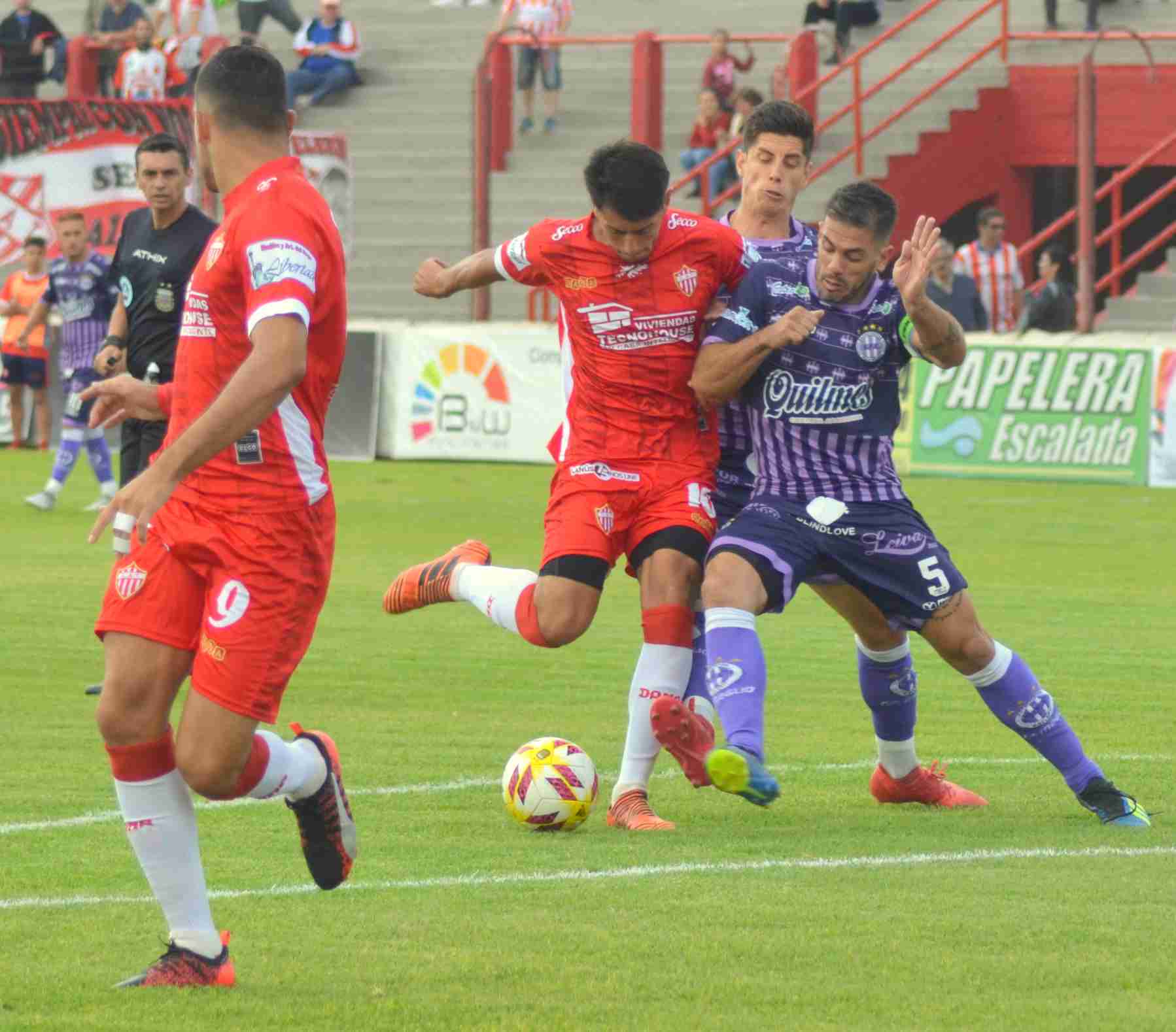 Talleres (RdE) 0 VS. Sacachispas 0, Fecha 17