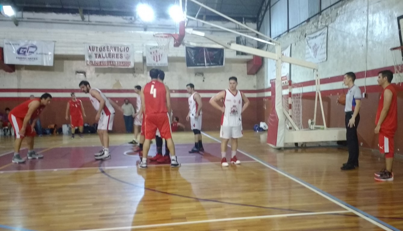 BASQUET / - Club Atlético Independiente de Burzaco